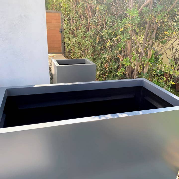 Tikal Composite Designs - Wholesale Planter box - Rectangular Fiberglass Planters7