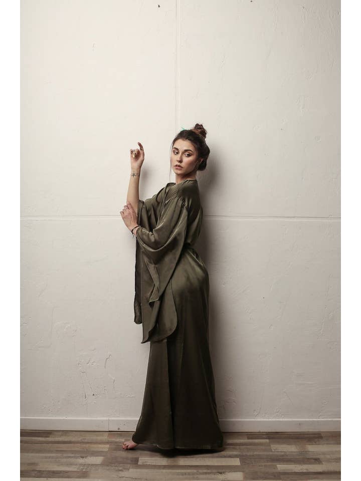 Angie's Showroom - Vendita all'ingrosso Vestaglia - Donna - Vestaglia lunga con maniche a kimono2