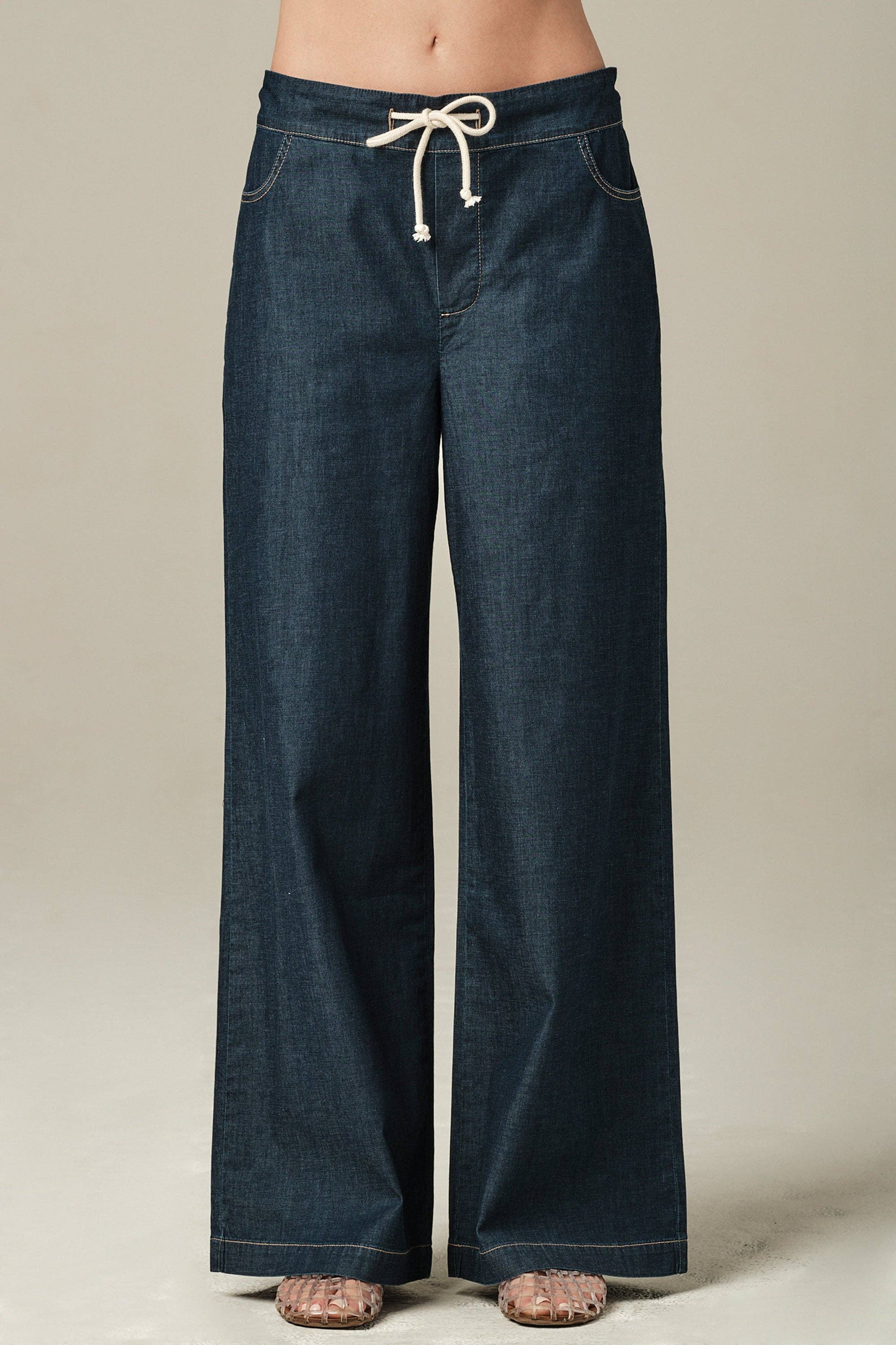 JEAN Jogger en jean Monday Blues en vente sur Faire1