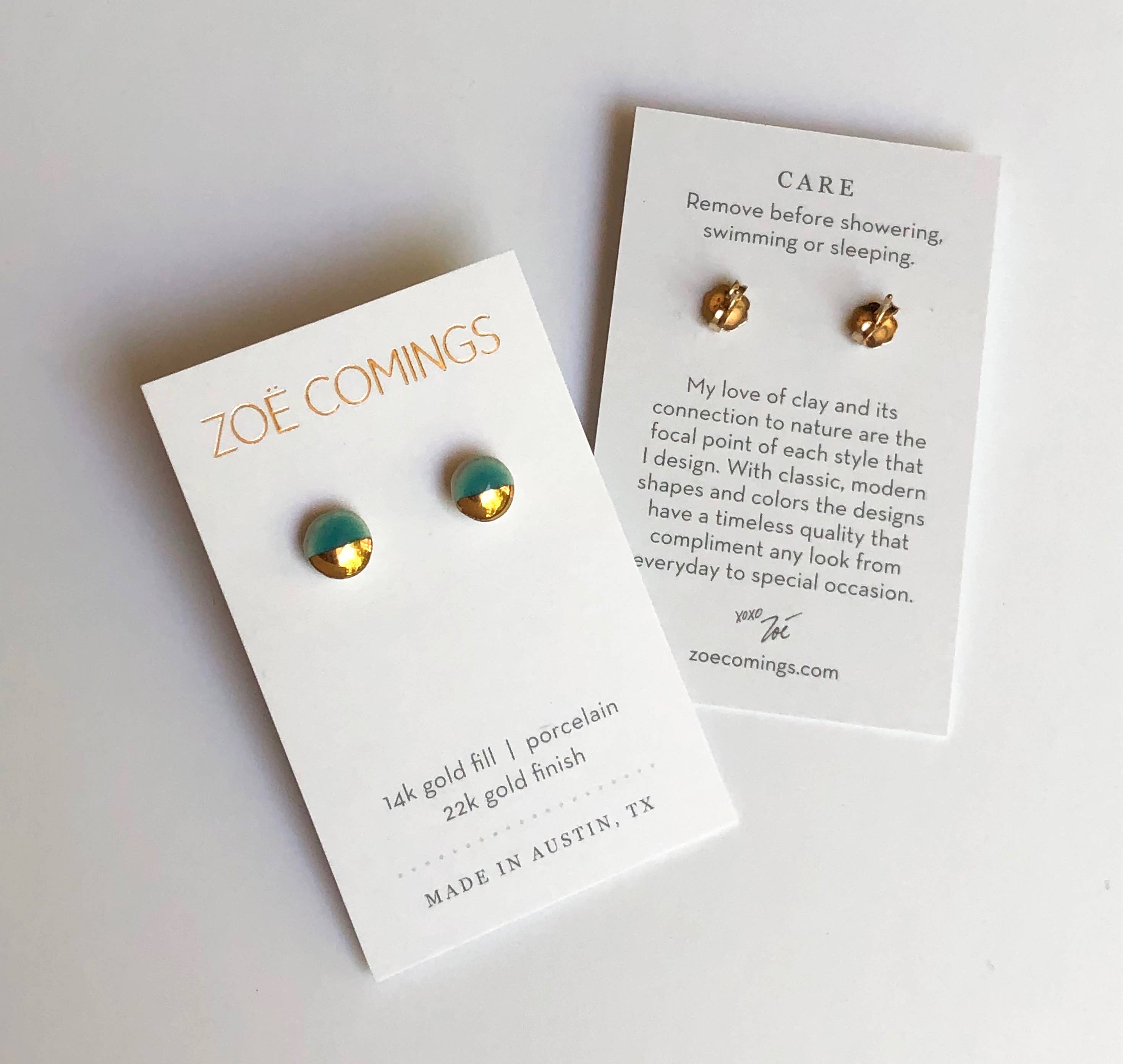 ZOE COMINGS – wholesale Solitärörhängen – Små Pebble Studs11