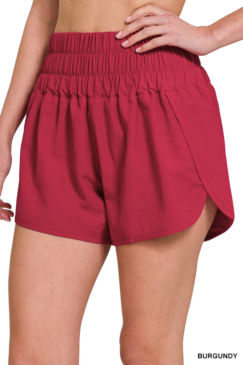 42POPS - Vente Short – femme - Short coupe-vent avec doublure et poche arrière en mesh8