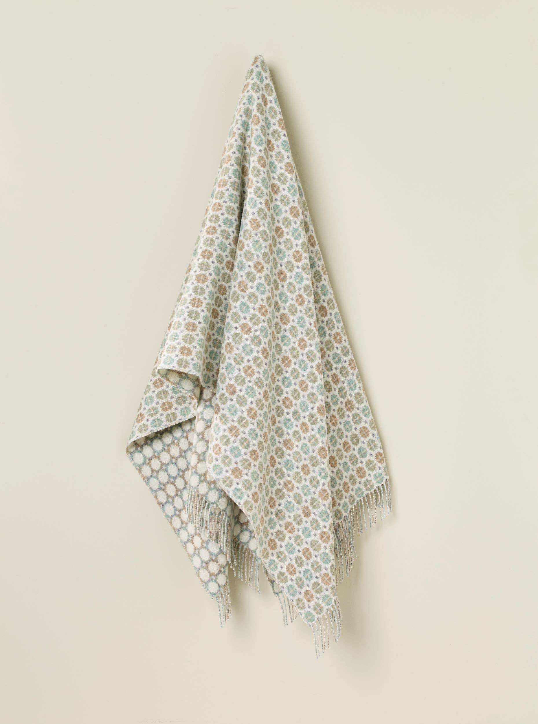 Bronte Moon – Engroshandel Tæppe – Merino Lambswool Throw Blanket Milan Range, Fremstillet i England18