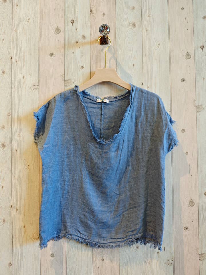 Linen & More – Blusa - Mulher por atacado – Blusa com Franjas 100% Linho REF 119983