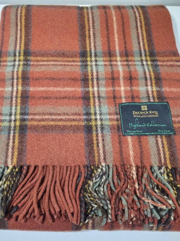 Patrick King Woollen Company - Wholesale Throw Blanket - Royal Stewart Antique Deluxe Knee Blanket 1