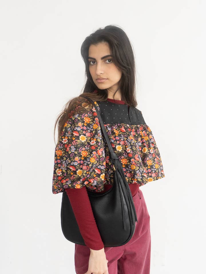 The Franny Bag in Noire for wholesale by Rightful Owner