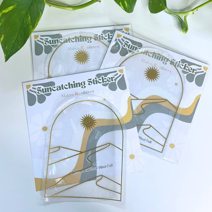 Mindful over Mind Full - Venta al por mayor Atrapasoles - Atrapasol de Montaña al Atardecer | Creador de Arcoíris | Adhesivo para Ventana1