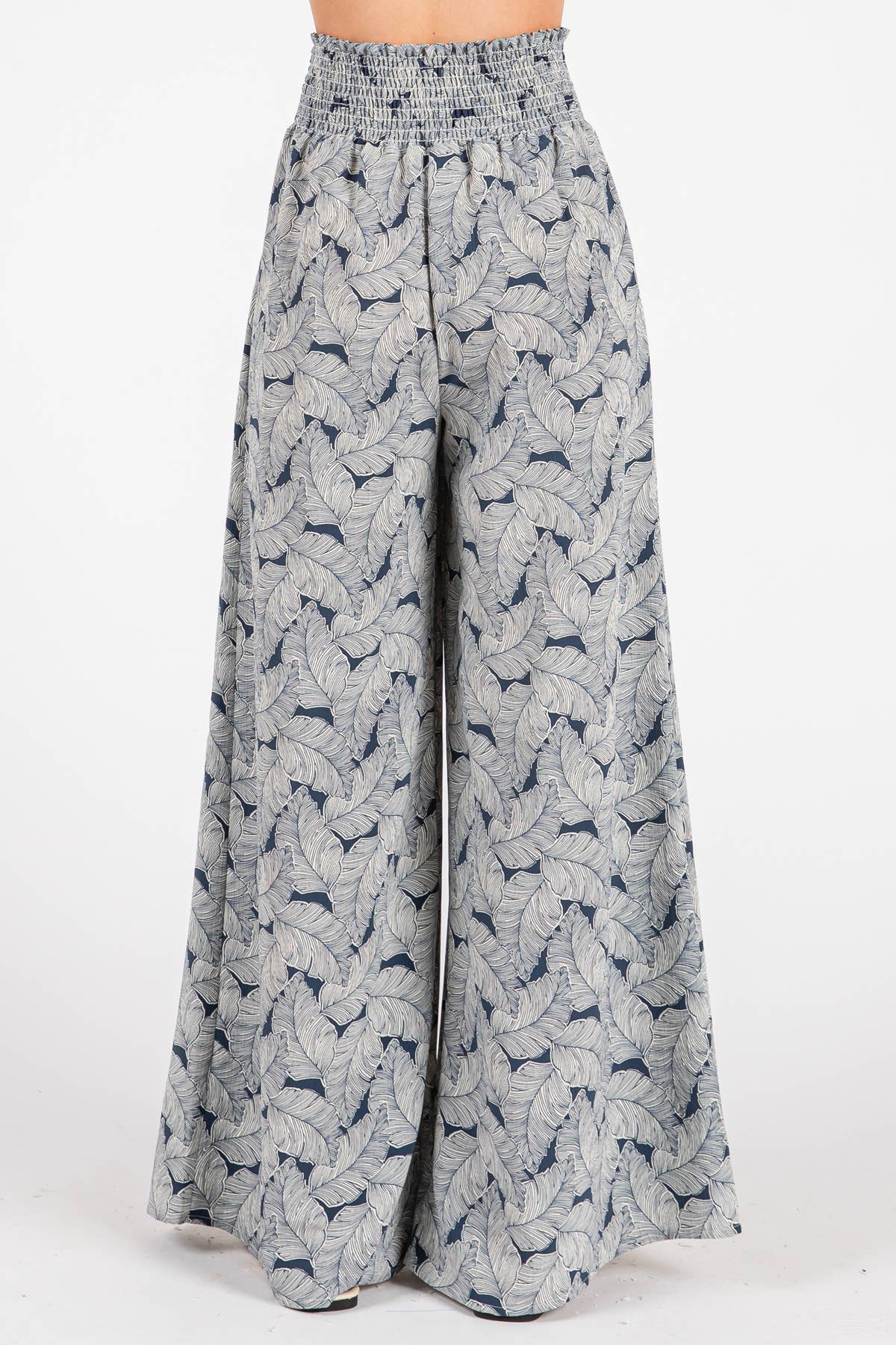 Final Touch – wholesale Pants – Women's – Waist Smocked Wide Leg Pants - VNP70263B710