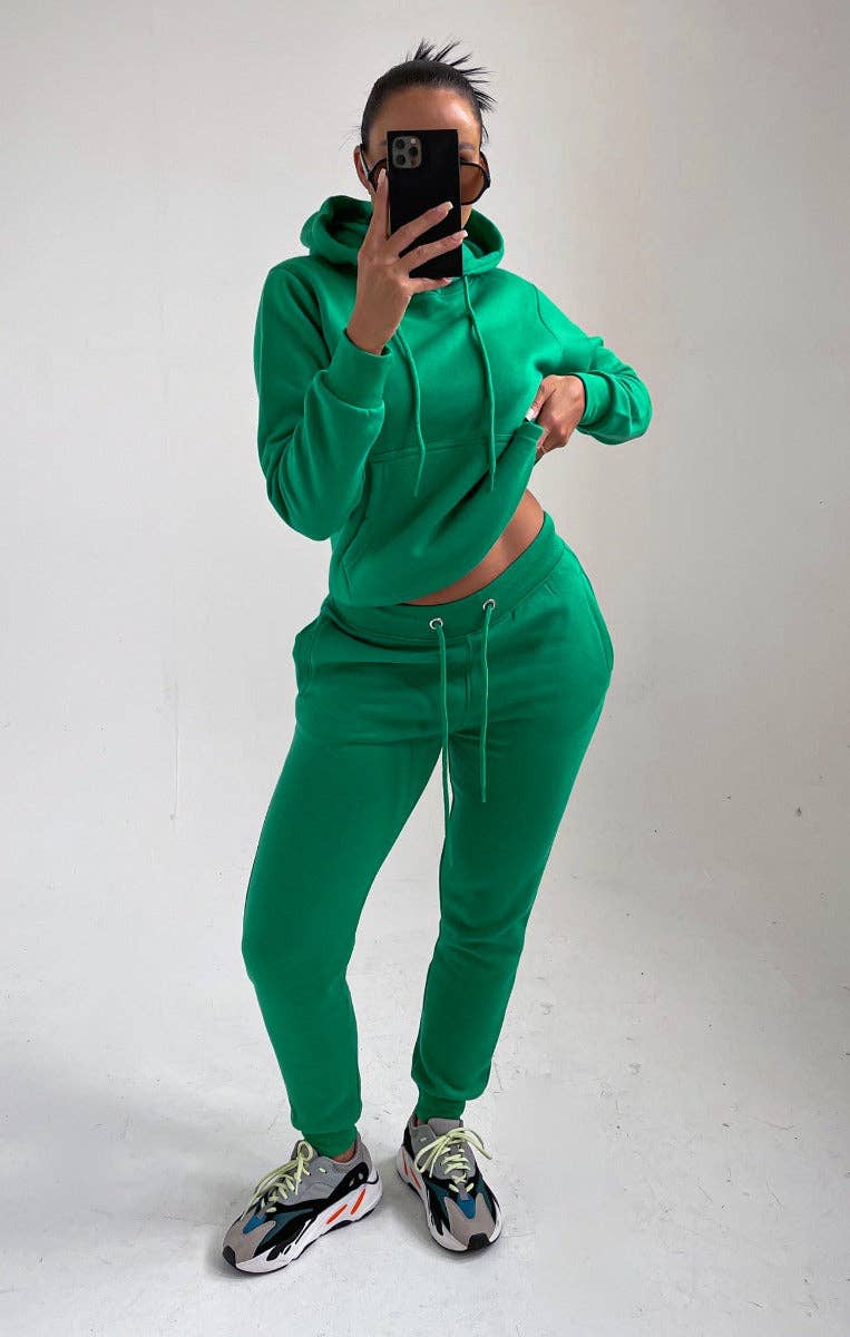 Femme Luxe – wholesale Tracksuit – Women′s – Green Hoodie & Joggers Tracksuit Set - Bellamy0