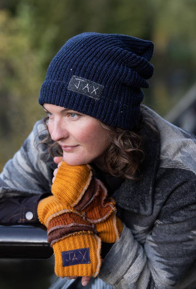 Jax Upcycled - Wholesale Gloves - Unisex - Upcycled Unisex Fingerless Gloves Fall leaves3