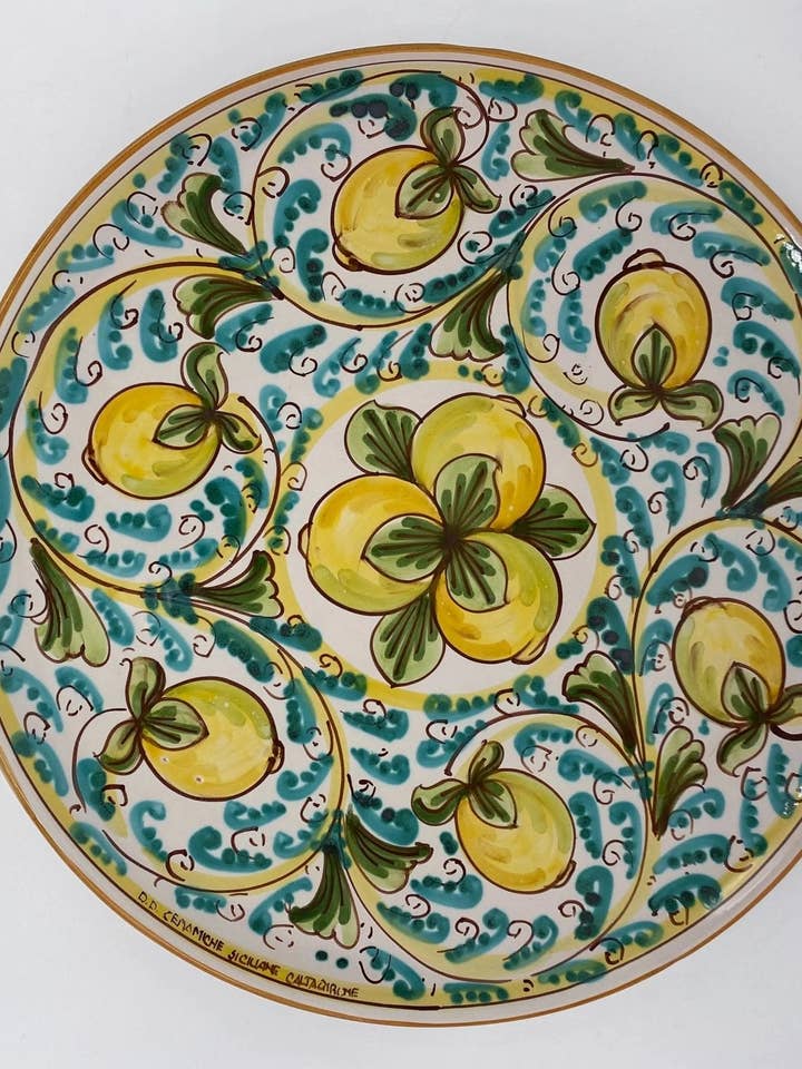 Hand-painted Decorative Plate Diameter 30 cm Decoration No.5s for wholesale by DD Ceramiche Siciliane