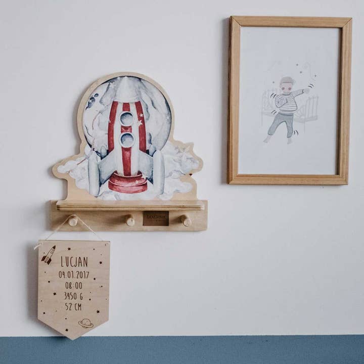 DEKORNIK - Wholesale Wall Mounted Shelf - Mini Shelf Rocketship