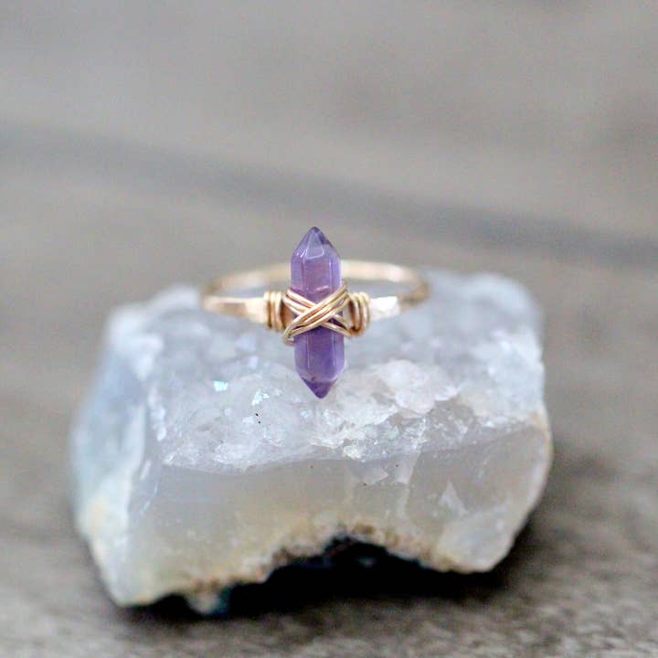 Saressa Designs - Venta al por mayor Anillos grandes/de cóctel - Anillo de escudo - Amatista1