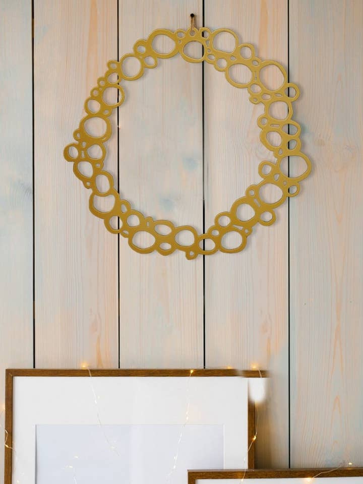 Miss Bubbles Decorative Crown for wholesale by IDfer