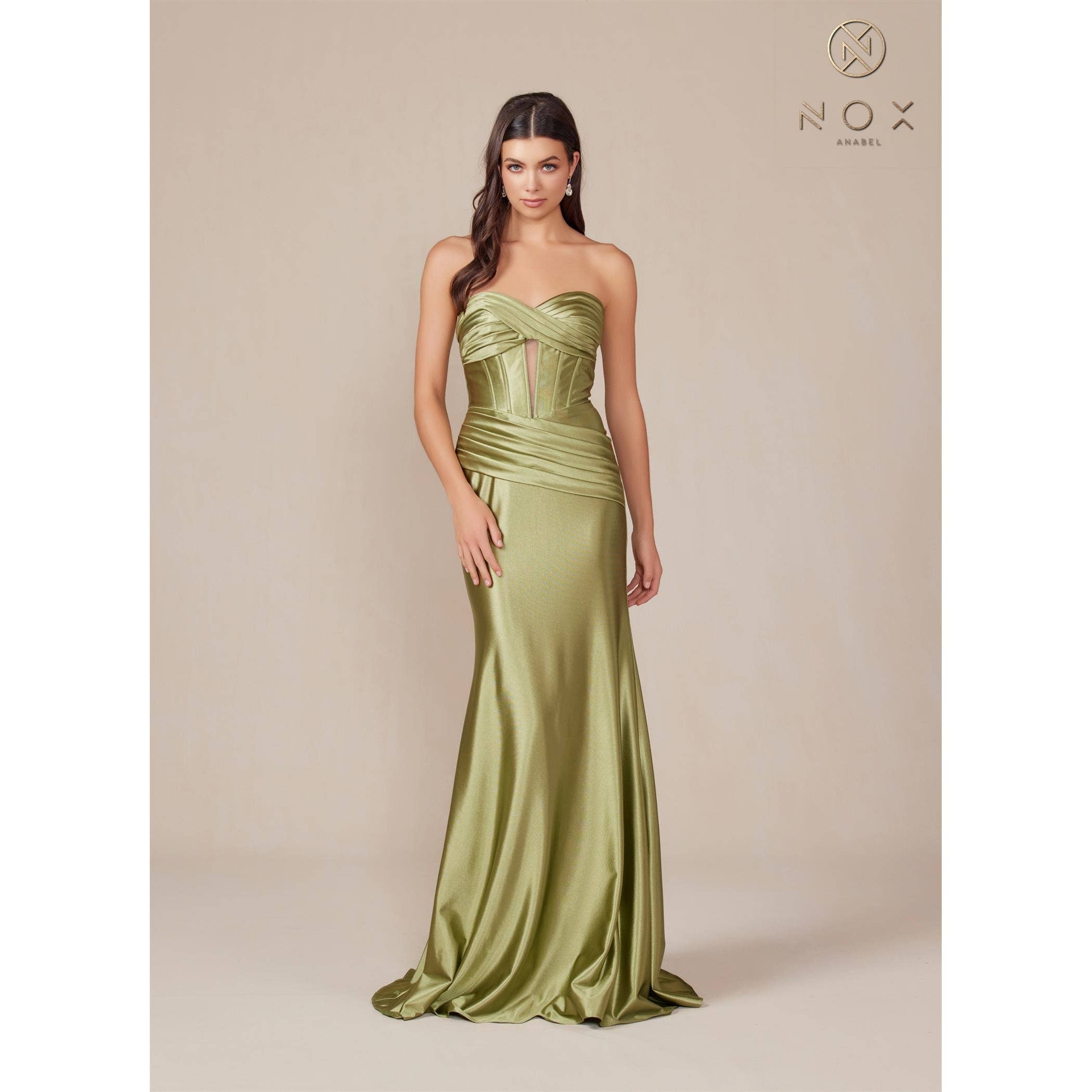 Noxanabel - Wholesale Formele jurk - Dames - Noxanabel satijnen strapless jurk met aansluitende pasvorm T150020