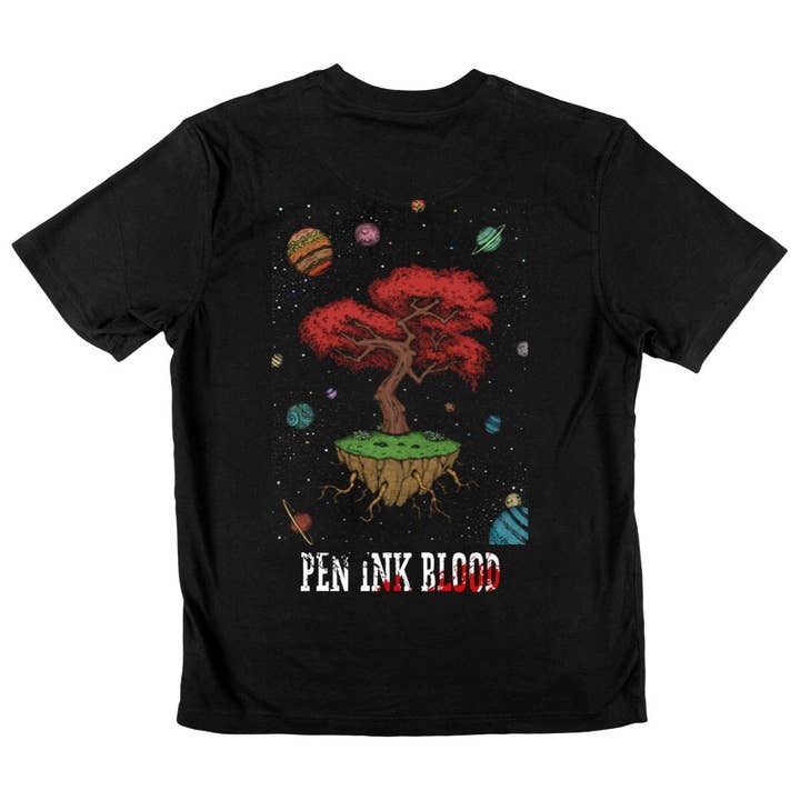 Camiseta Pen Ink Blood Cosmic Bonsai – Camiseta de Fusión Espacio y Naturaleza Diseñada por Artista para venta al por mayor de Time to Apparel Co.