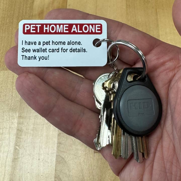 Ikke-tilpasset Nøglebrik til Kæledyr Alene Hjemme for engroshandel hos Secure ID, LLC