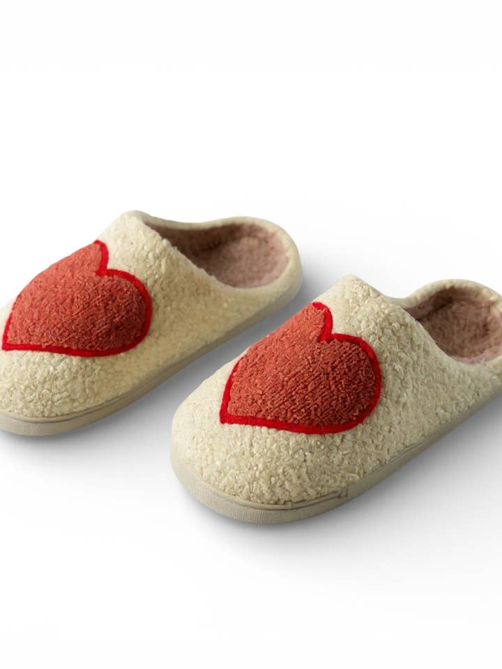 CHAUSSONS MAISON CŒUR DU 36 AU 41 pour la vente par Willy be Smart