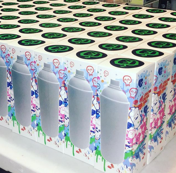 Discordia Merchandising - Wholesale DIY Craft Kit - DIY Spray Can Vinyl Toy7