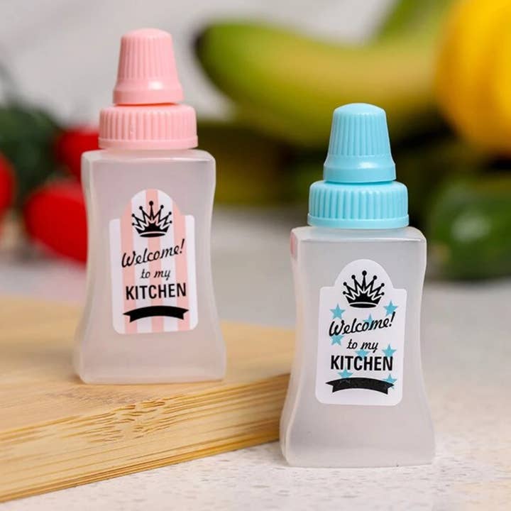 Mum Made Yum – wholesale Kitchen tool/gadget – Mini Cute Sauce Bottles (2 Pack)