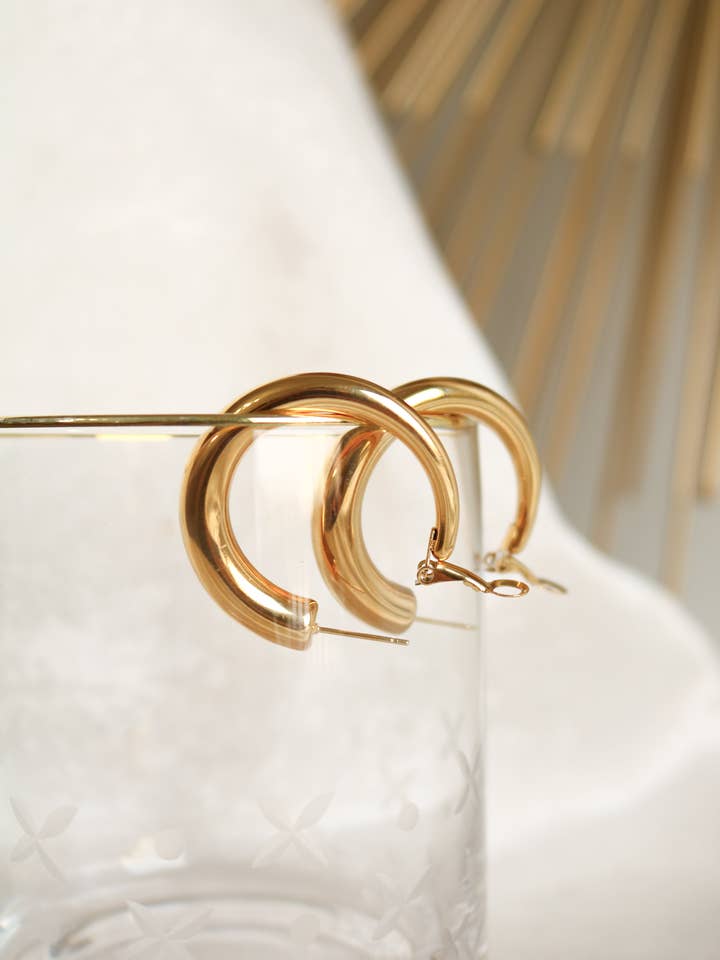 The Arianna for wholesale by Lia Reese Canada