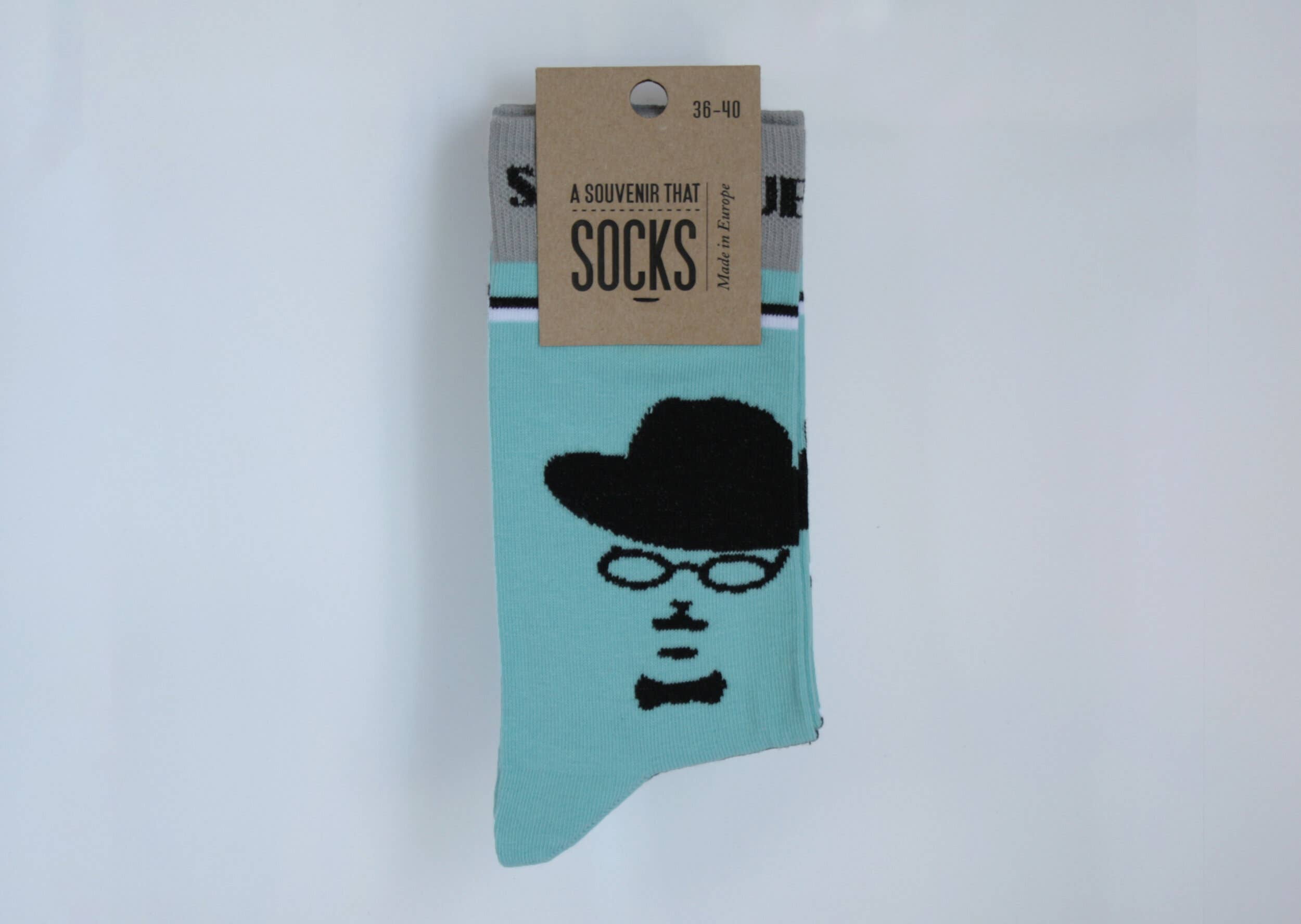 Souvenirs That Don't Suck - Wholesale Socks - Unisex - Fernando Pessoa Socks - Meias Portuguesas1