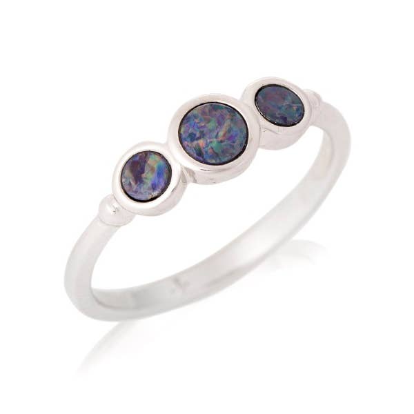 Ring met blauw opaal doublet uit Australiƫ rond, sterling zilver voor wholesale door OPALOOK France