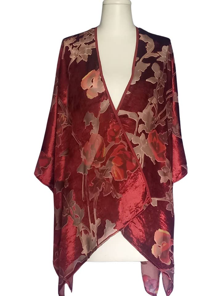 SE-4068_Red (Velvet Burnout Red Flowers Short Kimono) for wholesale by Vivante By VSA