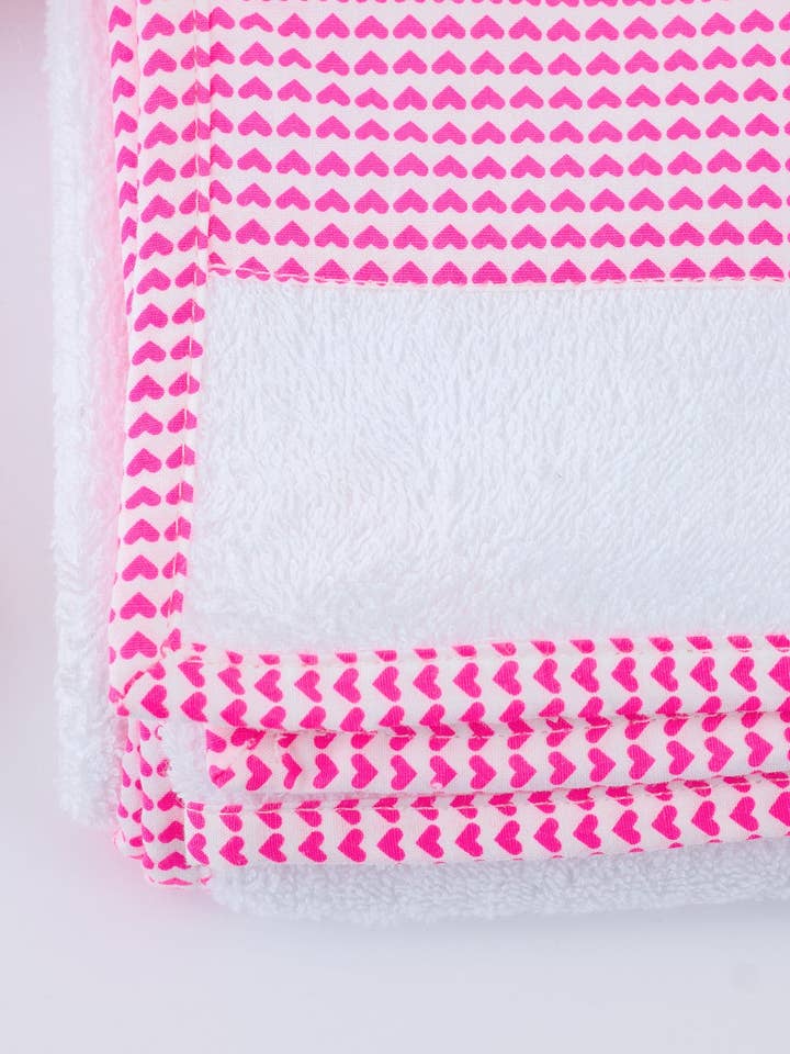 Love is all pink bath towel for wholesale by Petit Pan