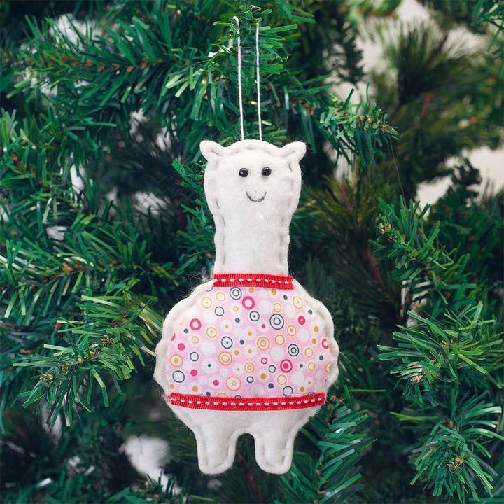 Choice Alpaca Products - Wholesale Ornament Set - Classic Handmade Felt Alpaca Tree Hanging Ornament Set4