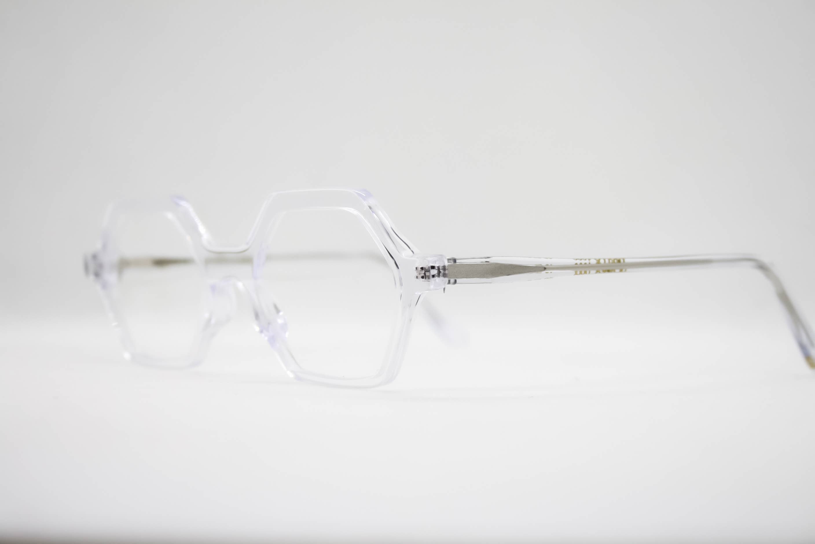 Lussier - Wholesale Eyeglasses - Women's - APOLLO1