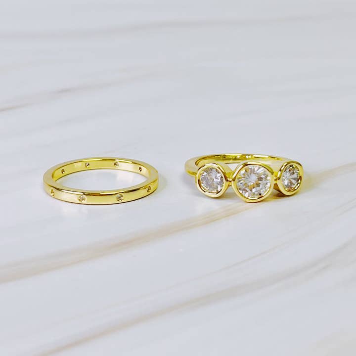 Naomi's Happy Place Shop - Wholesale Multi-Stone Ring - Trio Bezel Stone Ring Set Of 23