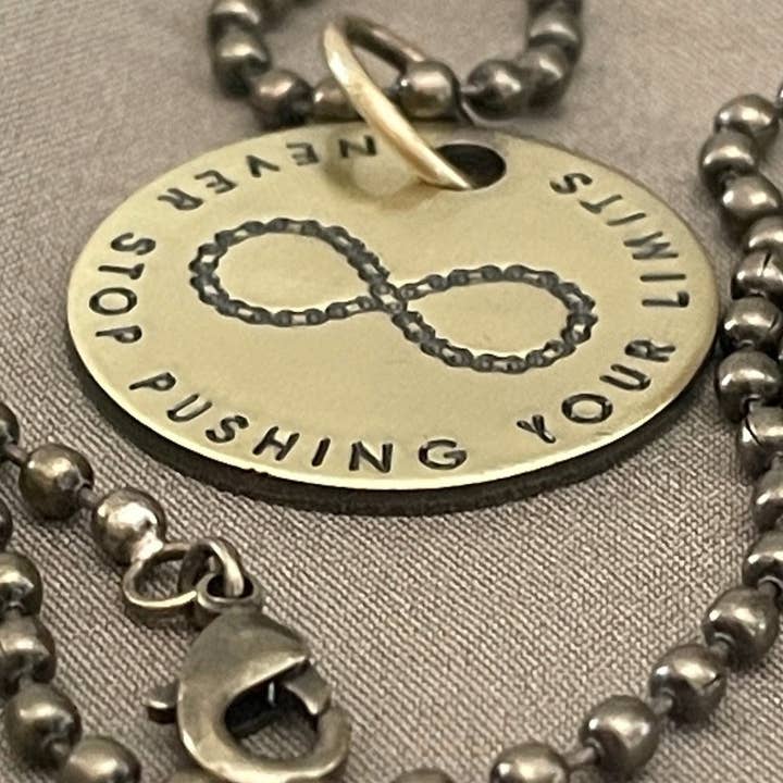 Ciondolo «Infinity Chain» per la vendita all'ingrosso da parte di STUDIO 51®