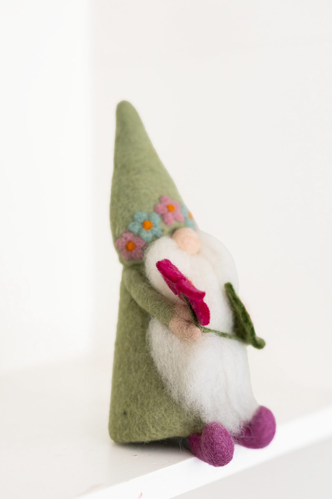 Nivas - Wholesale Decorative Tabletop Object - Easter Gnome - Flower - Handmade Spring Decor  3