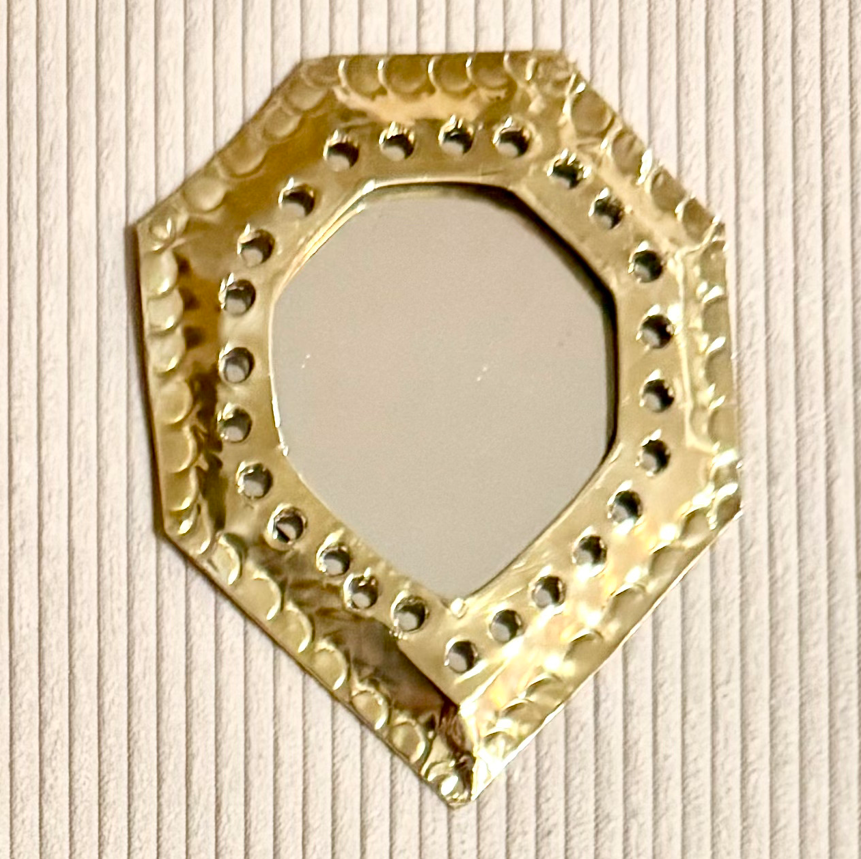 romeda - Vente Miroir mural - Miroirs décoration dorés, Miroir décoration murale en laiton6