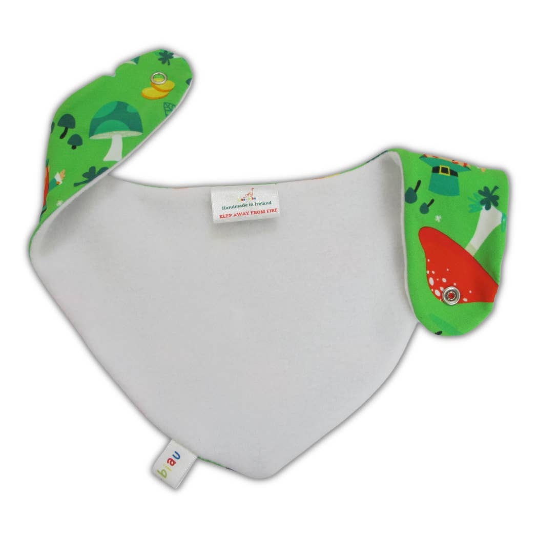 biau-biau Ireland - Vente Bavoir - bébés - Bavoir bandana en jersey de coton bio avec motif lutin1
