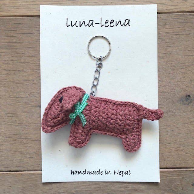 Luna-Leena - Vendita all'ingrosso Portachiavi - Donna - portachiavi cane bassotto Jackie lavorato a mano all'uncinetto in cotone biologico