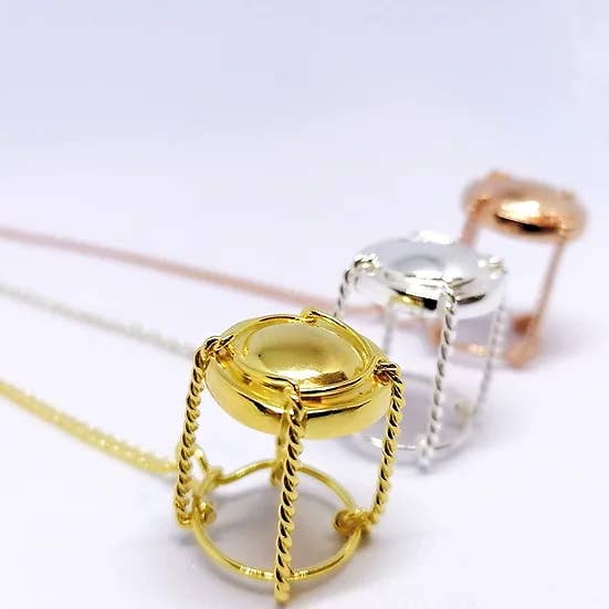 Champagne Every Day - Wholesale Pendant/charm necklace - Le Muselet Champagne Pendant4