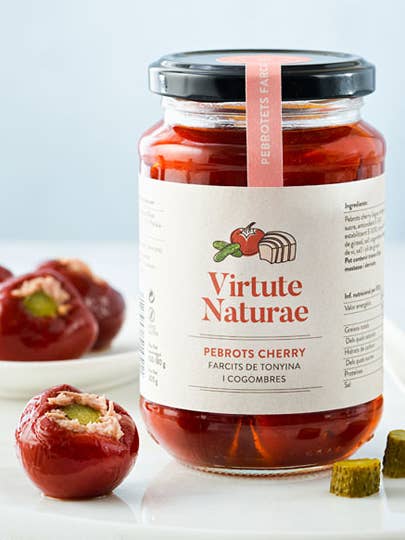 Peberfrugter fyldt med tun og pickles for engroshandel hos Virtute Naturae