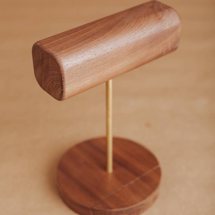 Bel Kai - Wholesale Jewelry Stand & Display - Bracelet Stand1