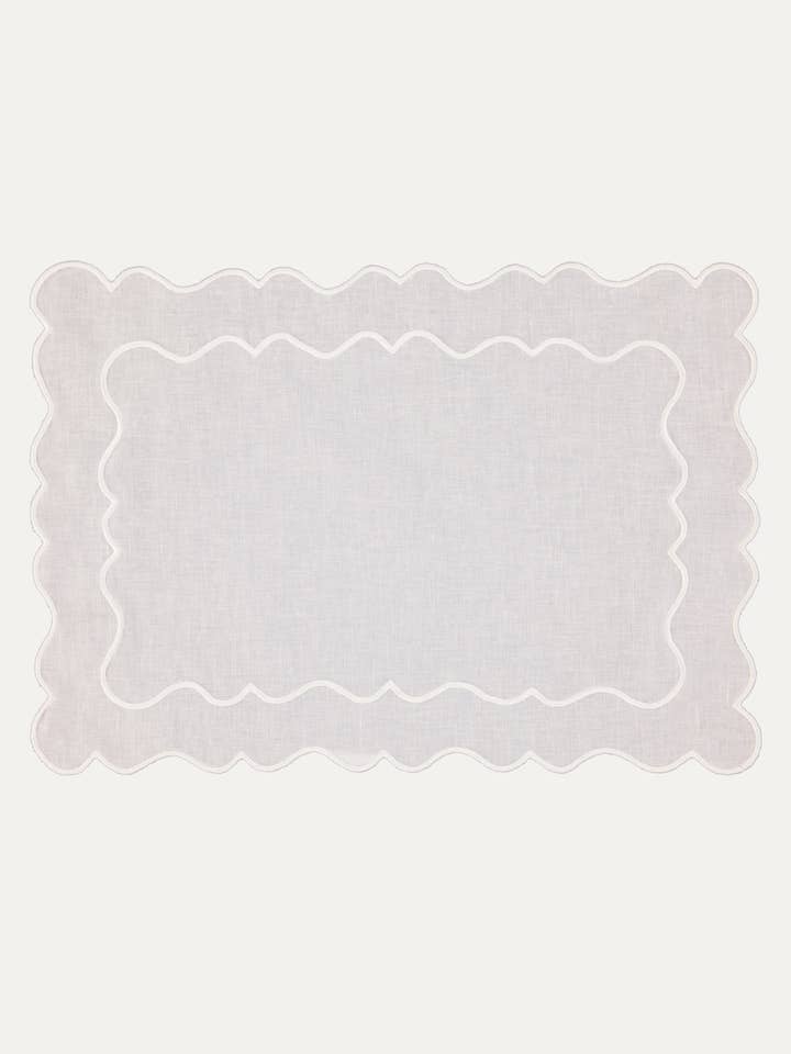 Individual Wavy, White with White for wholesale by Mariaida Home