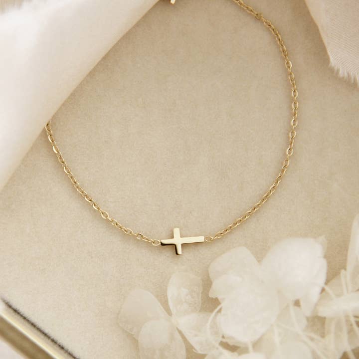 LoveStory Collection - Wholesale Charm/Dangle Bracelet - Dainty Sideways Cross Bracelet