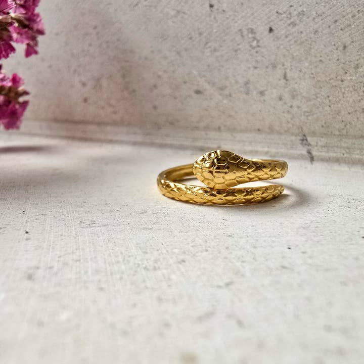 What Goes Around - Wholesale Band/Stacked Ring - Big Reputation Ring1