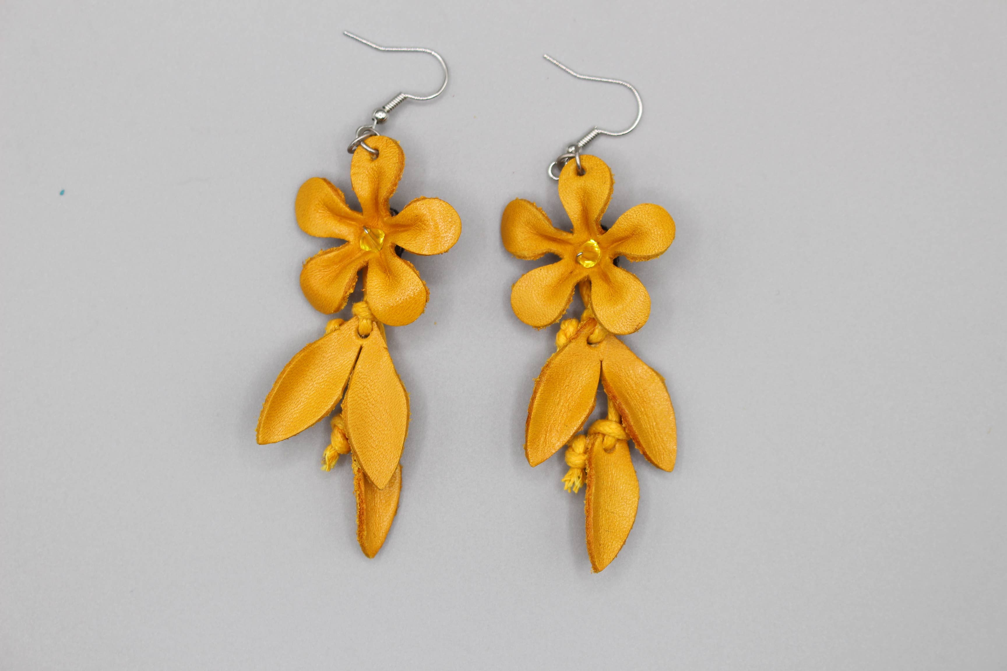 Sunflower Handmade leather inc - Wholesale Dangle Earrings - Handmade Leather flower earring5