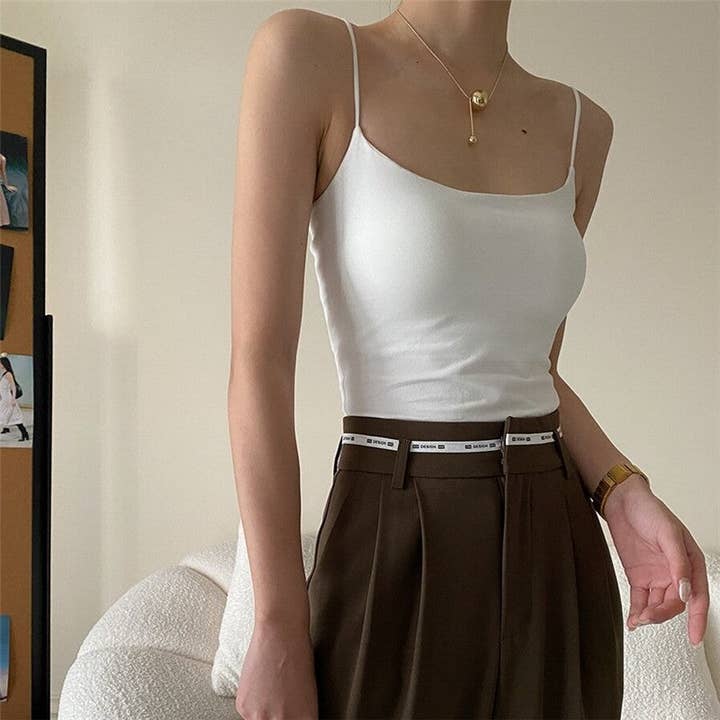 Gewatteerde tanktop met slanke riem en schouderriem voor wholesale door Sheer Trend