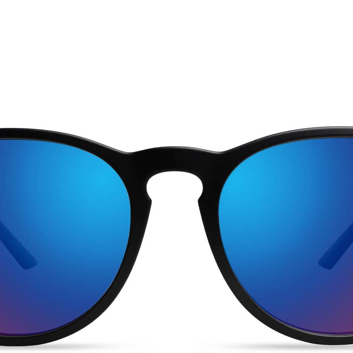 Oakvale Black Outdoor Protan for wholesale by EnChroma