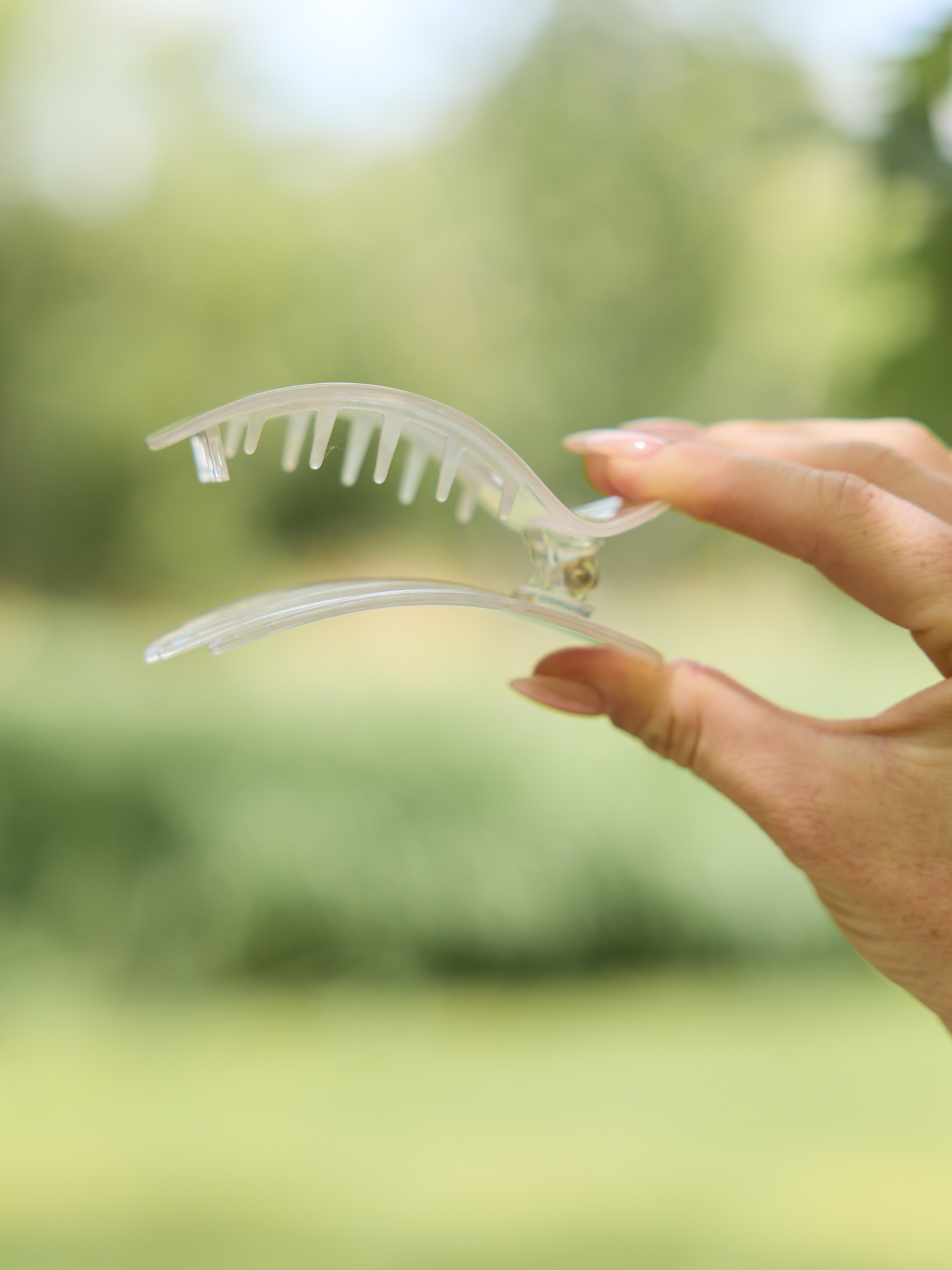 Flirty Pineapple - Wholesale Hair Clip - Women's - Flat Clip3