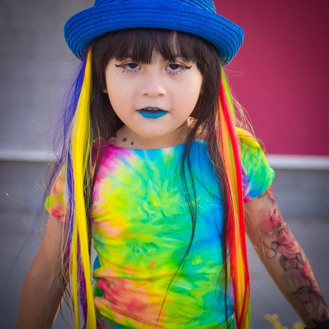 Magic Manes - Wholesale Hair Extensions - Rainbow Colors 6 Pack Clip-in Hair Extensions3