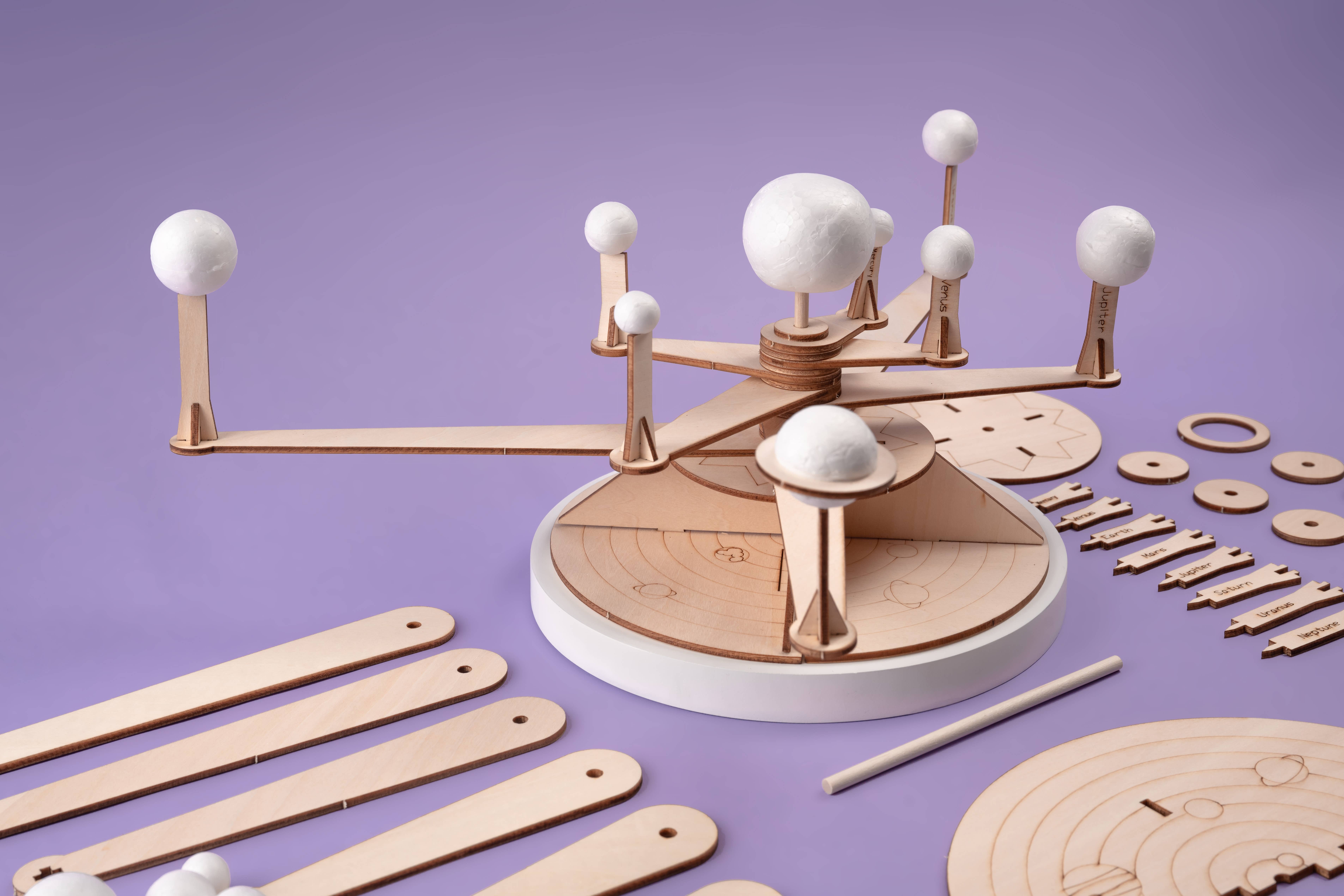 Kitsville – Großhandel Bastelset – Kinder – Bastelset zum Sonnensystem-Modell, pädagogisches STEM-Spielzeug für Kinder2