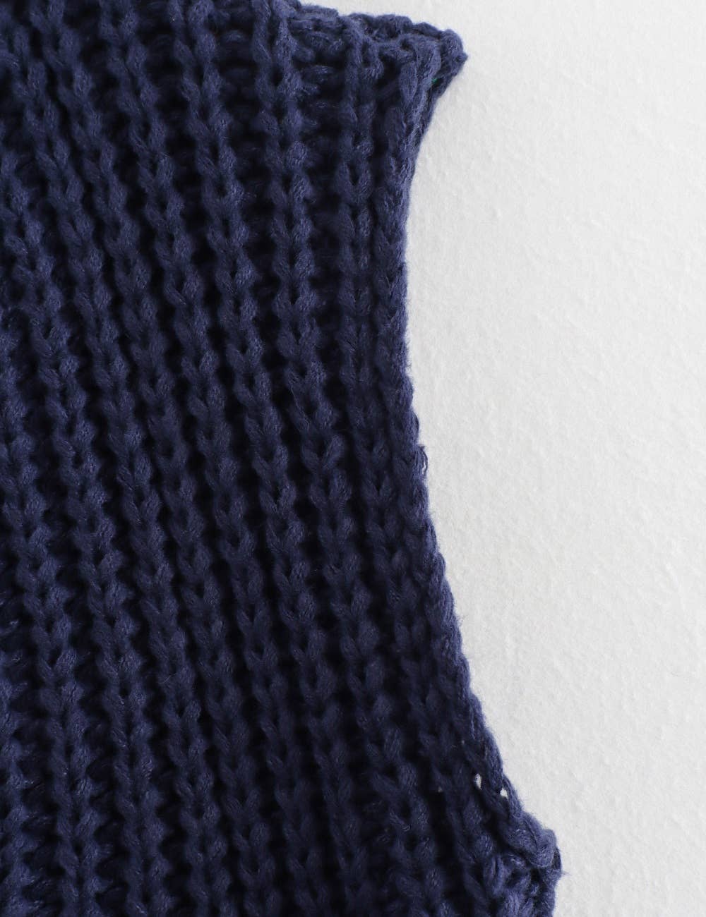 Sweetkama – Engroshandel Strikvest/slipover – Kvinder – Sweetkama damevest med rund hals i ensfarvet strækstof, kort model9