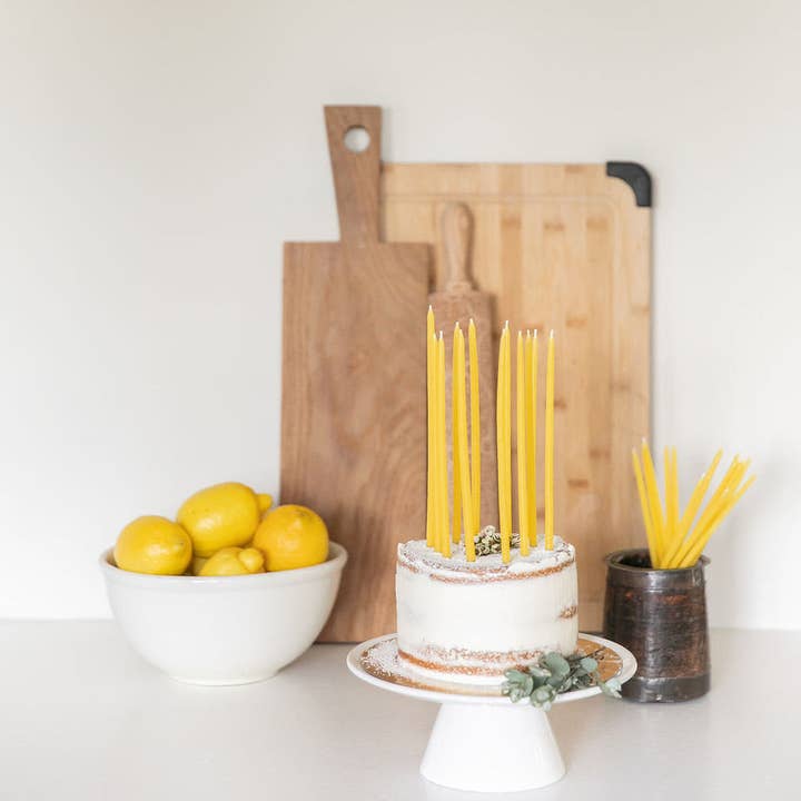 Beeswax Works – Großhandel Kuchenkerze – Elegante Bienenwachskerzen